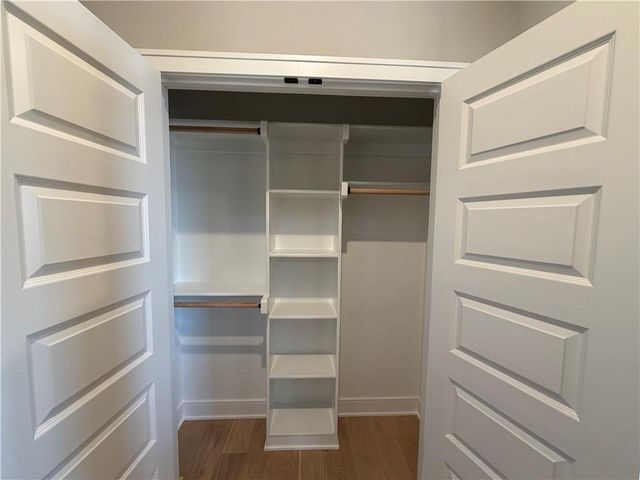 22364 W 90th Terrace, Lenexa, KS 66227