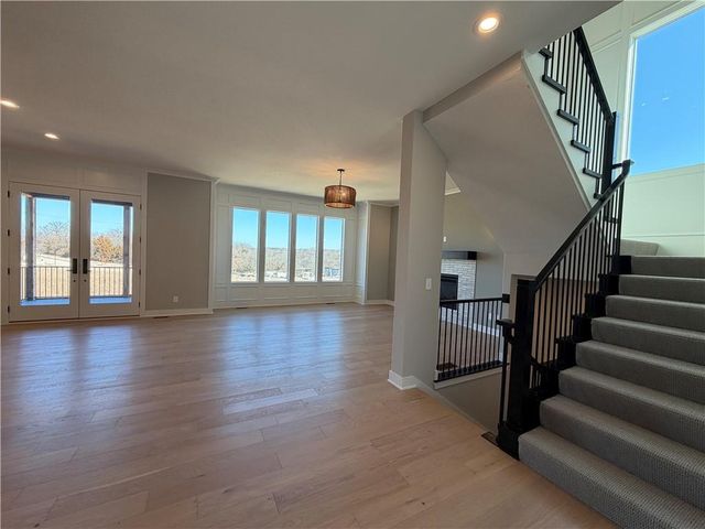 22364 W 90th Terrace, Lenexa, KS 66227