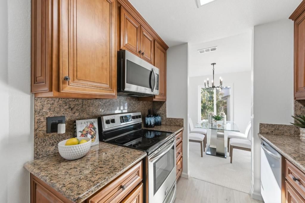 Image 17 of property listing at 2265 Sun Glory Lane B, San Jose, CA 95124