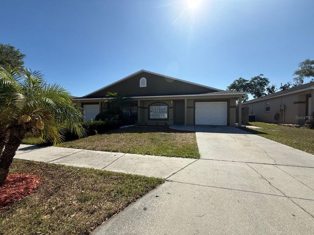 8539 N HYALEAH ROAD, Tampa, FL 33617