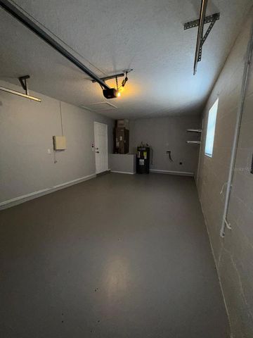 8539 N HYALEAH ROAD, Tampa, FL 33617