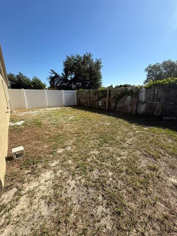 8539 N HYALEAH ROAD, Tampa, FL 33617