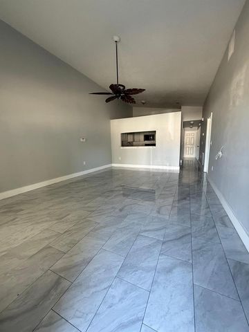 8539 N HYALEAH ROAD, Tampa, FL 33617