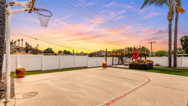 23165 Compass, Canyon Lake, CA 92587