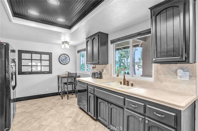 23165 Compass, Canyon Lake, CA 92587