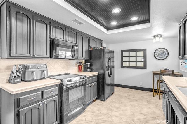 23165 Compass, Canyon Lake, CA 92587