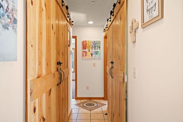 9930 W 1100 N, Demotte, IN 46310