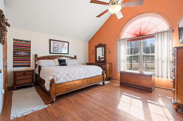 9930 W 1100 N, Demotte, IN 46310