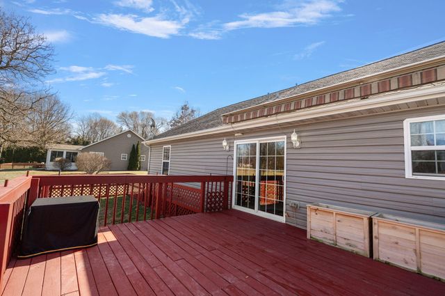 9930 W 1100 N, Demotte, IN 46310