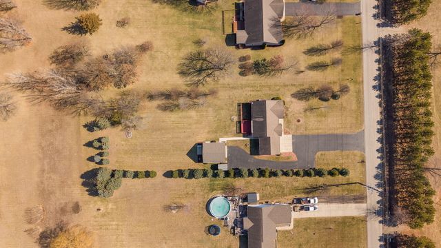 9930 W 1100 N, Demotte, IN 46310