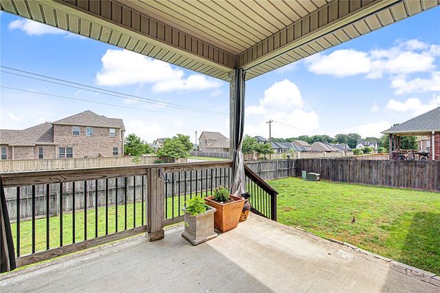1416 Gooseneck Lane, Cave Springs, AR 72718