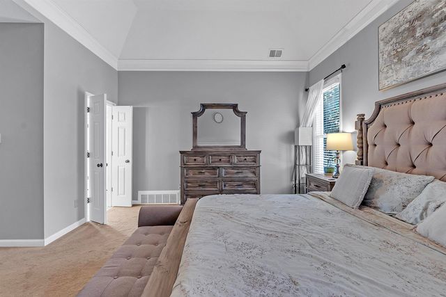 9694 LEEWARD SLOPES DR, Lakeland, TN 38002