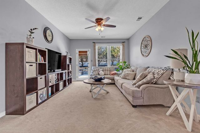 9694 LEEWARD SLOPES DR, Lakeland, TN 38002