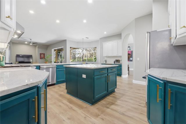 111 SAN LUCIA DRIVE, Debary, FL 32713