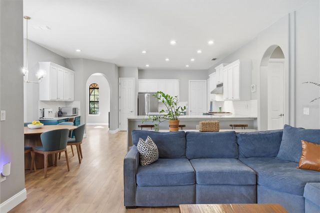 111 SAN LUCIA DRIVE, Debary, FL 32713