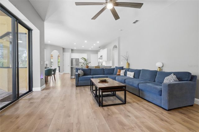 111 SAN LUCIA DRIVE, Debary, FL 32713