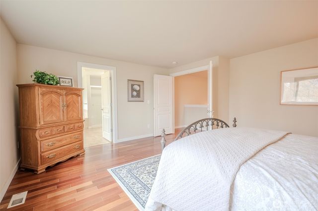 12707 12th Dr SE, Everett, WA 98208