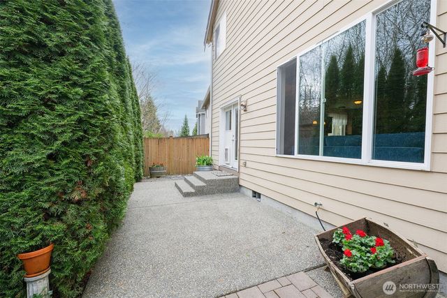 12707 12th Dr SE, Everett, WA 98208