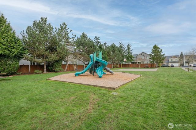 12707 12th Dr SE, Everett, WA 98208