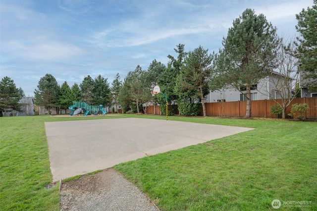12707 12th Dr SE, Everett, WA 98208