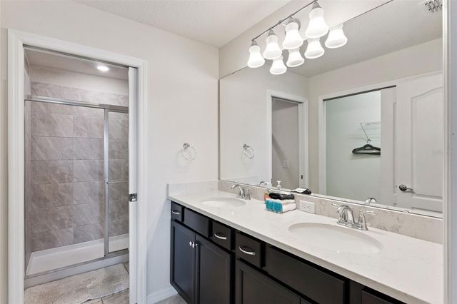 7163 OAKMOSS LOOP, Davenport, FL 33837