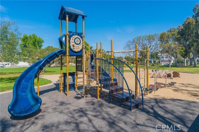 712 Aleppo, Newport Beach, CA 92660