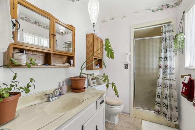 1525 Salmon Avenue, Mckinleyville, CA 95519