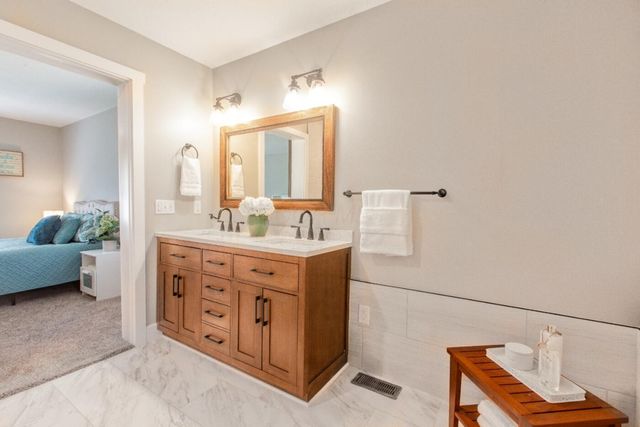 480 Baldwin Heights Circle, Howard, OH 43028