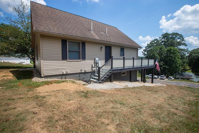 480 Baldwin Heights Circle, Howard, OH 43028