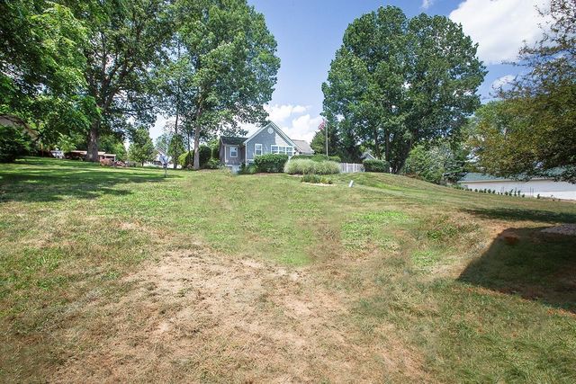 480 Baldwin Heights Circle, Howard, OH 43028