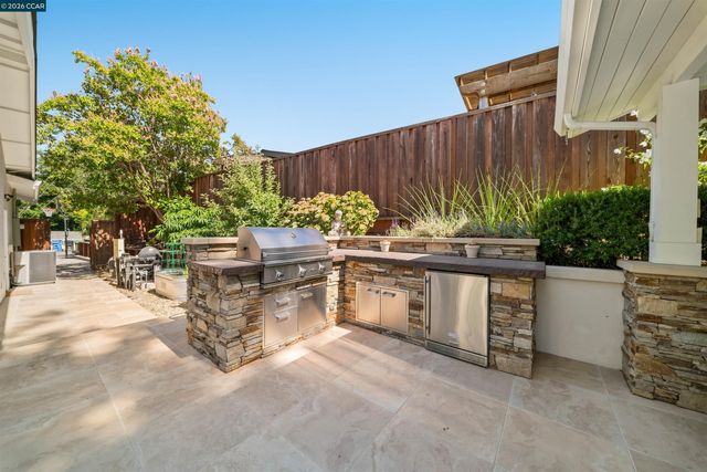 2829 Litina Ct, Alamo, CA 94507