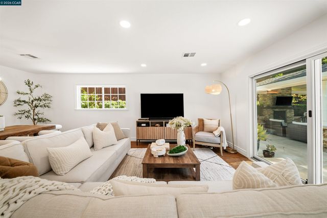 2829 Litina Ct, Alamo, CA 94507