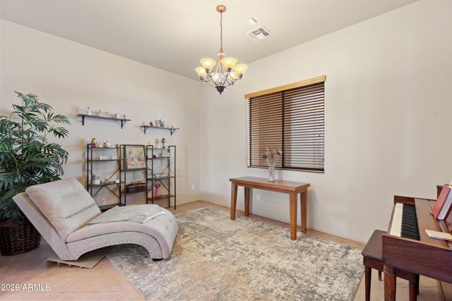 47316 N 10TH Avenue, New River, AZ 85087