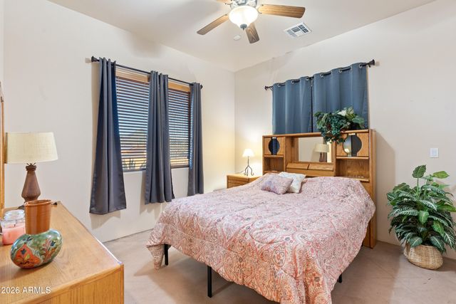 47316 N 10TH Avenue, New River, AZ 85087