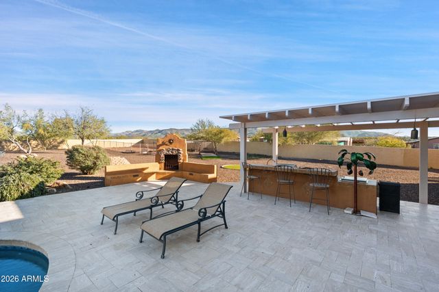 47316 N 10TH Avenue, New River, AZ 85087