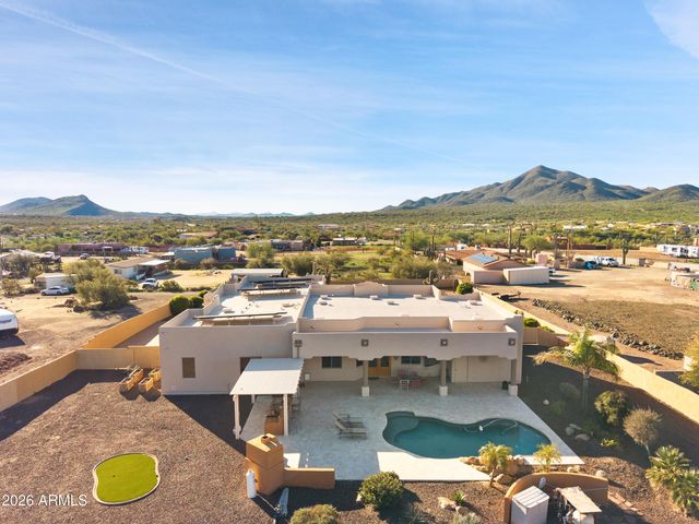 47316 N 10TH Avenue, New River, AZ 85087