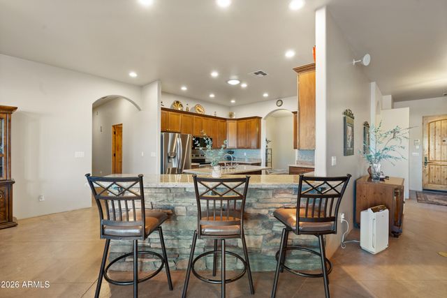 47316 N 10TH Avenue, New River, AZ 85087