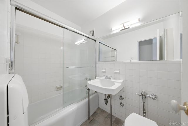 2575 Palisade Avenue 11J, Bronx, NY 10463