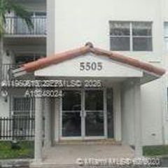 5505 NW 7th St W117, Miami, FL 33126