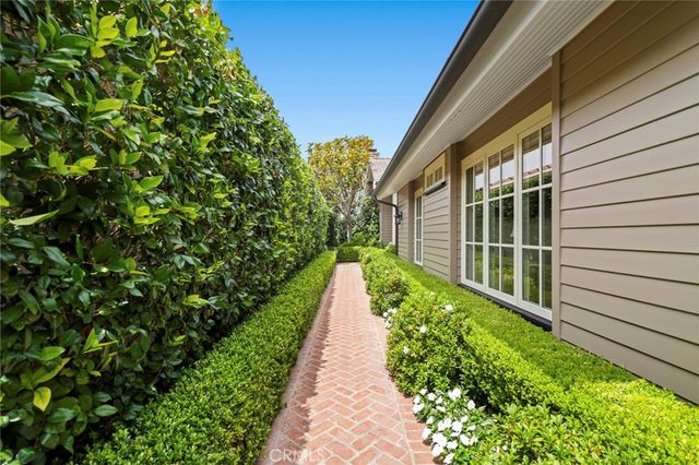 1921 Yacht Colinia, Newport Beach, CA 92660