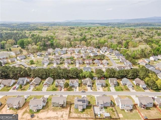 315 Soldiers Pathway, Calhoun, GA 30701