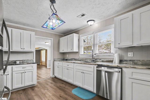 274 Gibson Road, Easley, SC 29640