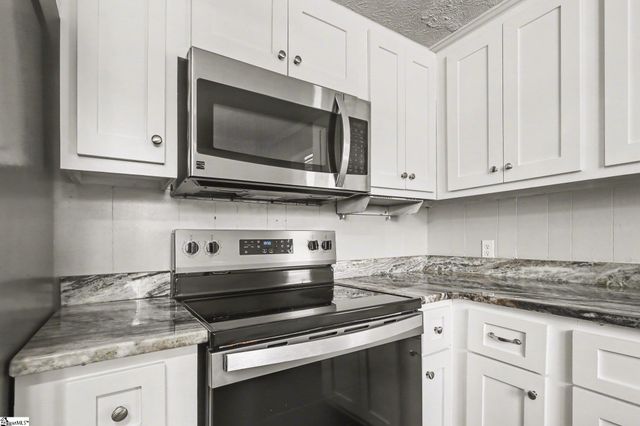 274 Gibson Road, Easley, SC 29640