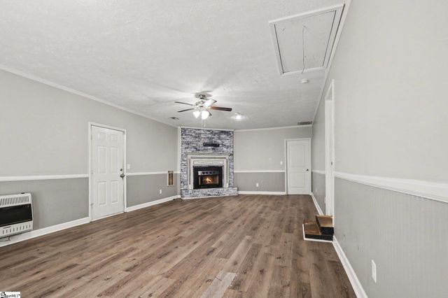 274 Gibson Road, Easley, SC 29640