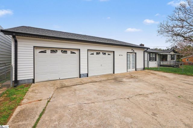 274 Gibson Road, Easley, SC 29640