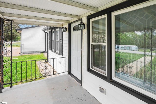 274 Gibson Road, Easley, SC 29640