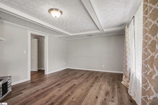 274 Gibson Road, Easley, SC 29640