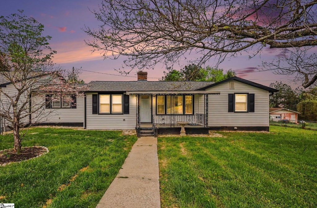 274 Gibson Road, Easley, SC 29640