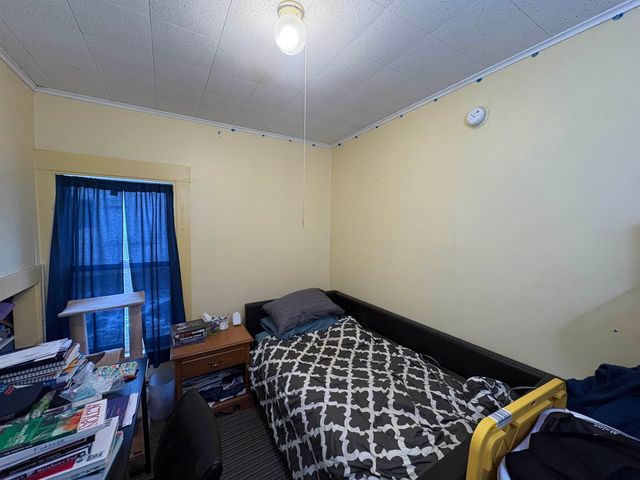 194 Charles Street, Lyndon, VT 05851