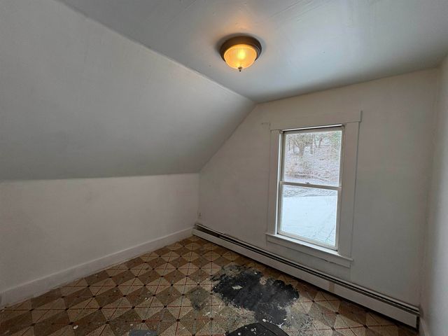 194 Charles Street, Lyndon, VT 05851